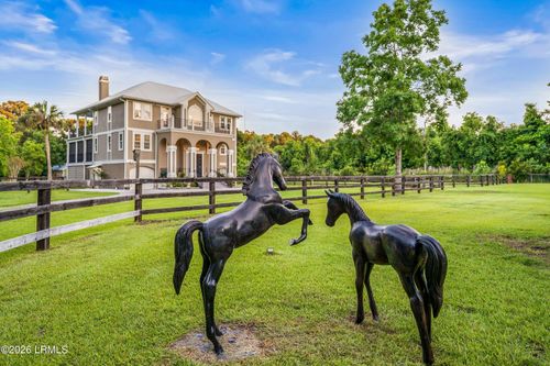 36 Avenue Of Oaks, Saint Helena Island, SC, 29920-3636 | Card Image