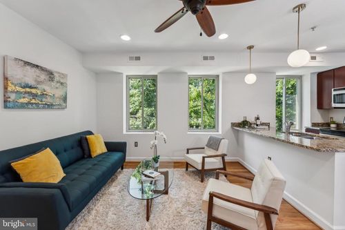 apt-204-5403 9th St Nw, WASHINGTON, DC, 20011-2918 | Card Image