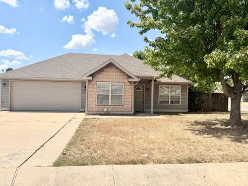 5300 Sw Regent Rd, Bentonville, AR, 72713-5185 | Card Image