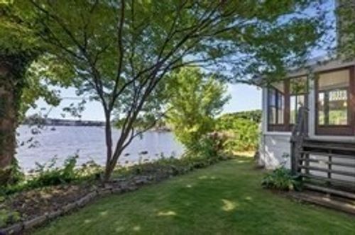 1496 Riverside Ave, Somerset, MA, 02726-2805 | Card Image