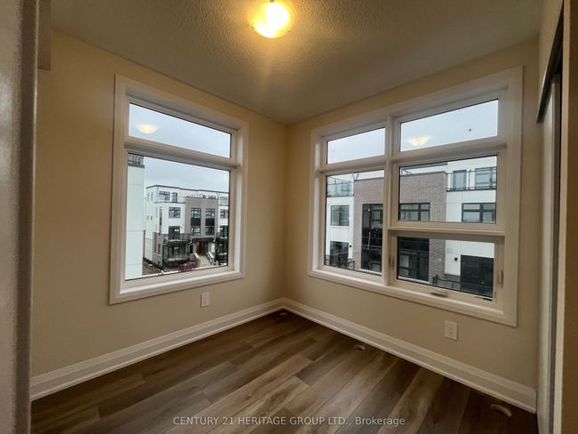 123 - 1581 Rose Way, Condo with 3 bedrooms, 2 bathrooms and null parking in Milton ON | Image 11