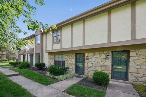 6164-6164 Stornoway Dr S, Columbus, OH, 43213-2166 | Card Image
