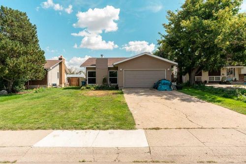 139 Laval Boulevard W, Lethbridge, AB, T1K4G7 | Card Image