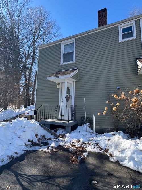 117-117 Dupont Pl, Bridgeport, CT, 06610-1401 | Card Image