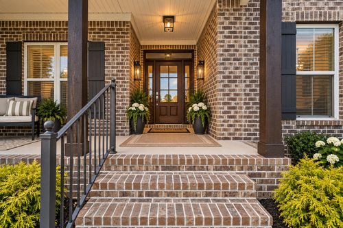 1901 Rhonda Dr, Christiana, TN, 37037-5598 | Card Image