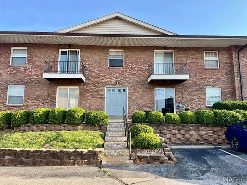 80-6954 Colonial Woods Dr, Saint Louis, MO, 63129-1046 | Card Image