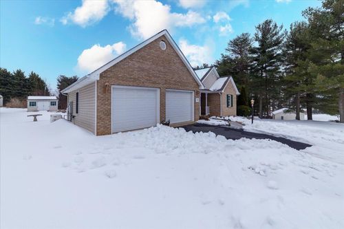 77 Rosebud Ln, Staunton, VA, 24401 | Card Image