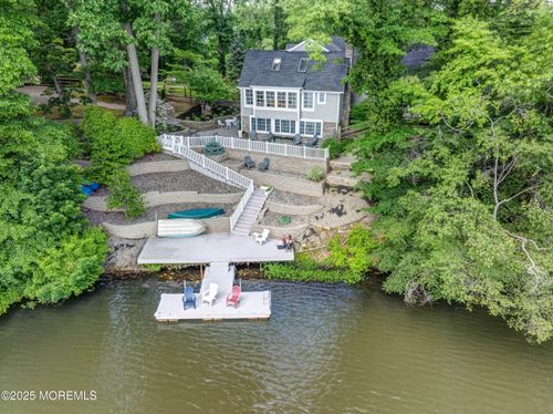 1 Beechwood Ter, Matawan, NJ, 07747-3001 | Card Image