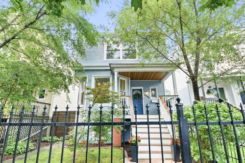 2254 N Central Park Ave, CHICAGO, IL, 60647-2302 | Card Image