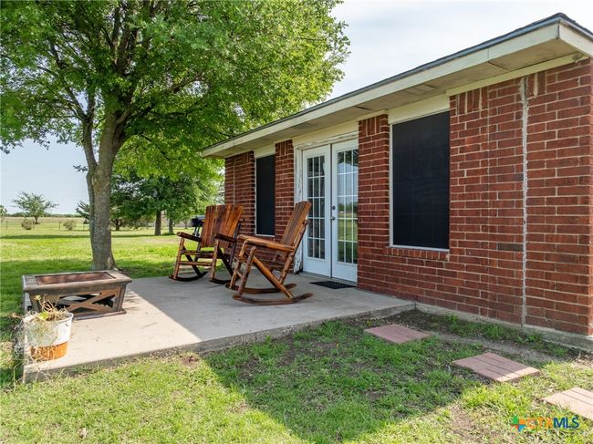 411 Wade Rd, House other with 4 bedrooms, 2 bathrooms and null parking in Eddy TX | Image 46