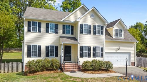 8146 Bendemeer Rd, North Chesterfield, VA, 23235-3226 | Card Image