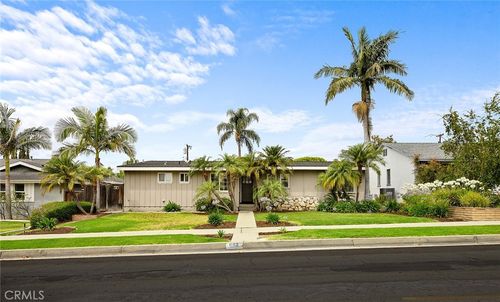 1113 N Raymond Ave, Fullerton, CA, 92831-2842 | Card Image