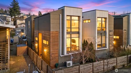 a-3646 36th Ave S, Seattle, WA, 98144-7107 | Card Image