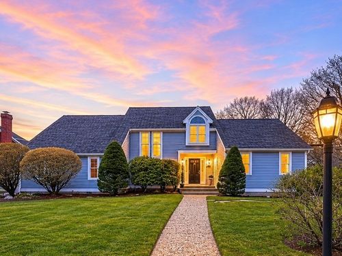 20 Blacksmith Way, Saugus, MA, 01906-4442 | Card Image
