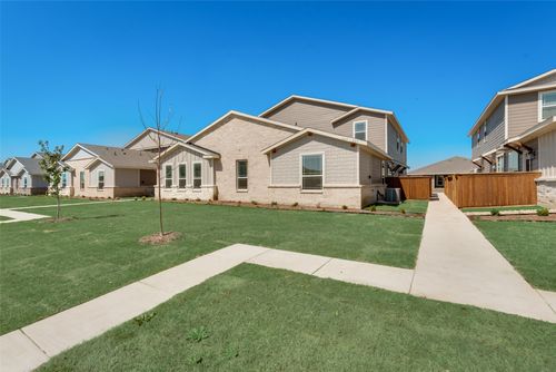 663 Wheatfield Dr, Venus, TX, 76084-2174 | Card Image