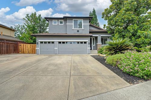 121 Buckingham Way, Folsom, CA, 95630 | Card Image