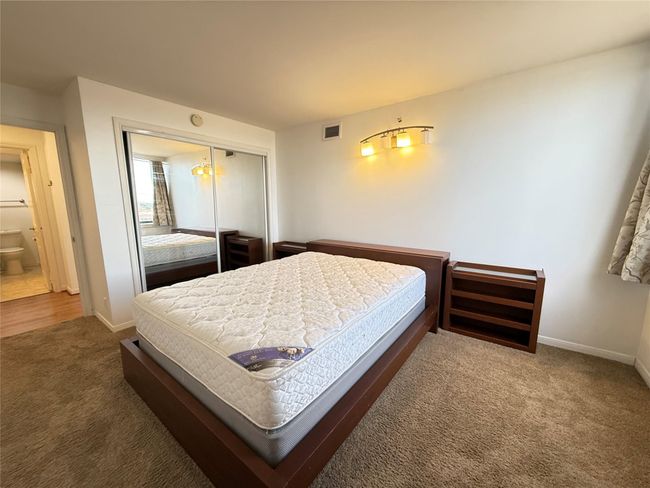 APT-1204 - 3525 Sage Rd, Condo with 2 bedrooms, 2 bathrooms and 1 parking in Houston TX | Image 5