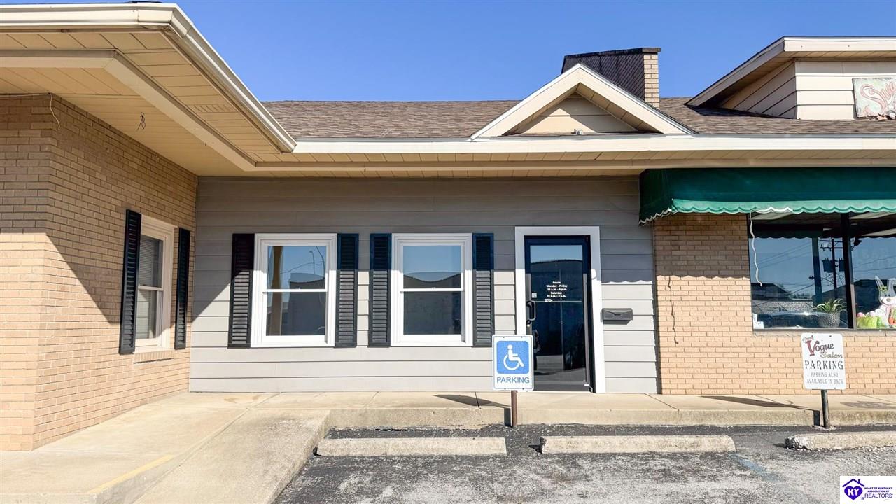 211 E Broadway St, Campbellsville, KY 42718