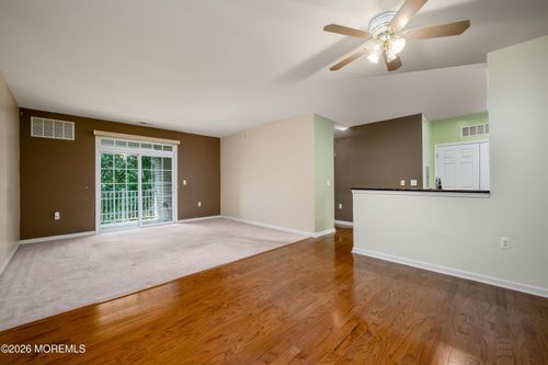 633 Sophee Lane, Lakewood, NJ, 08701 | Card Image