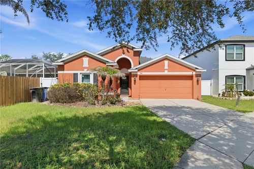 704 Parsons Pointe St, SEFFNER, FL, 33584-7803 | Card Image