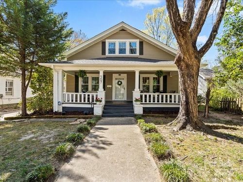 507 W 2nd Ave, Gastonia, NC, 28052-3870 | Card Image