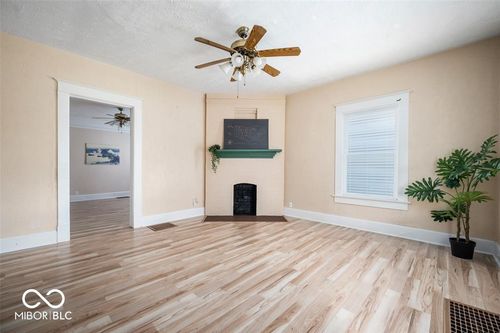 1210 Lincoln Ave, New Castle, IN, 47362-4640 | Card Image