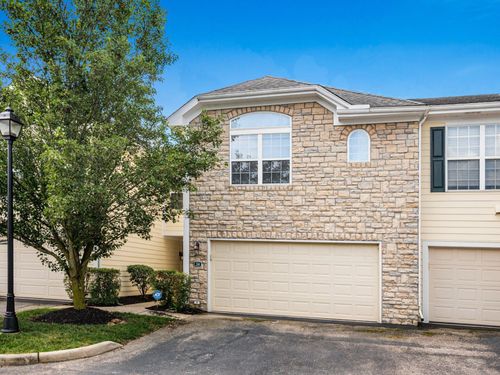 34 Lakes At Cheshire Dr, Delaware, OH, 43015-8697 | Card Image