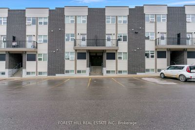 119 - 338 Albert St, Condo with 3 bedrooms, 3 bathrooms and 1 parking in Waterloo ON | Image 3