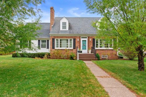 991 Wisconsin River Drive, Port Edwards, WI, 54469 | Card Image