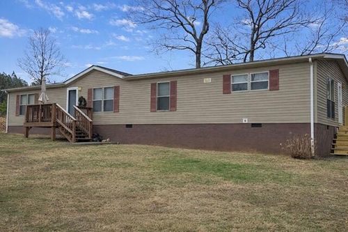 369 Smith Rd, Bassett, VA, 24055-5085 | Card Image