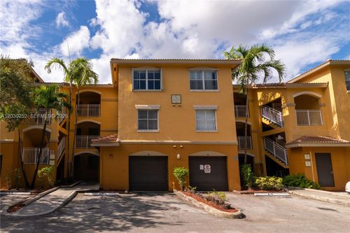 4304-9650 Nw 2nd St, Pembroke Pines, FL, 33024-6271 | Card Image