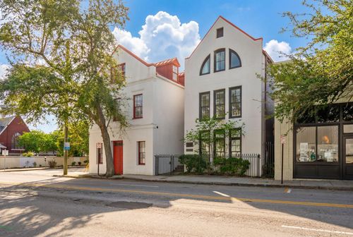241 E Bay St, Charleston, SC, 29401-2651 | Card Image
