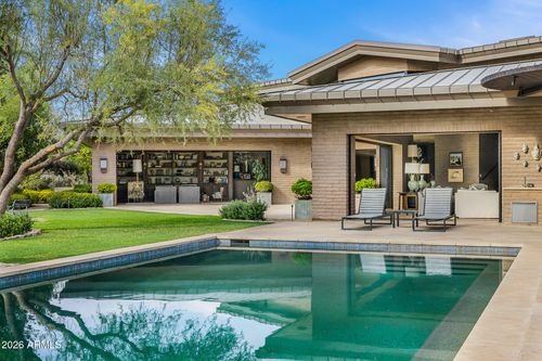 5721 N Casa Blanca Dr, Paradise Valley, AZ, 85253-5259 | Card Image