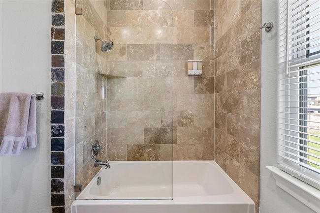 Guest bathroom #2 | Image 42