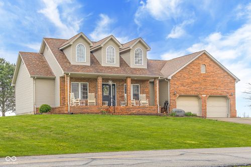 7742 N County Road 825 E, Hope, IN, 47246-9772 | Card Image