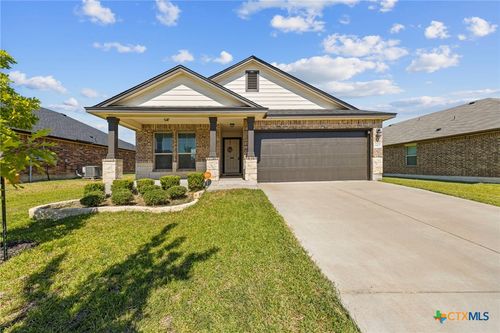 8402 Pleasant Trail Dr, Temple, TX, 76502-2171 | Card Image