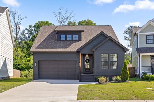 530 Shanti Dr, Chattanooga, TN, 37412-6906 | Card Image