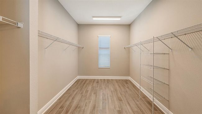 21205 Holmes Cir, House other with 4 bedrooms, 3 bathrooms and null parking in Venice FL | Image 26