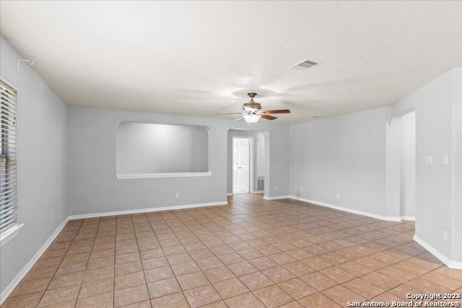 232 Springtree Trl, House other with 4 bedrooms, 2 bathrooms and null parking in Cibolo TX | Image 12