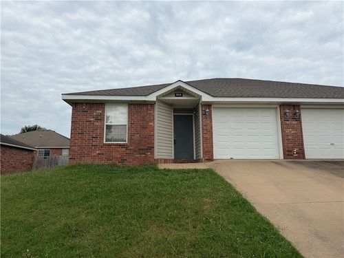 234 Graystone Cir, Centerton, AR, 72719-8957 | Card Image