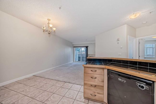 320 - 1800 14 A Street Sw, Home with 2 bedrooms, 2 bathrooms and 1 parking in Calgary AB | Image 6