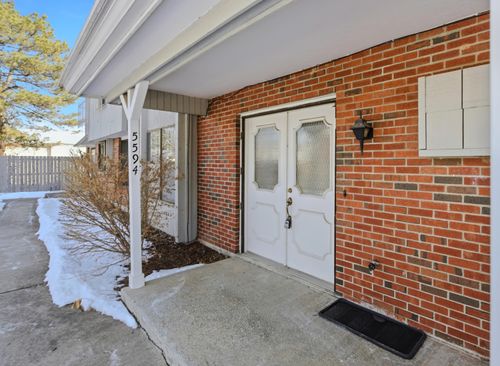 5594 Pinehurst Ln, COLUMBIA, MO, 65202-2915 | Card Image