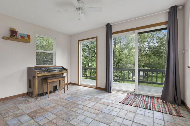 131 Donerail Dr Sw, House other with 4 bedrooms, 3 bathrooms and null parking in Pataskala OH | Image 33