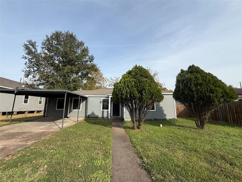 241 Norview Dr, Houston, TX, 77022-2809 | Card Image