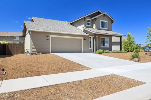 11951 Hydrus Rd, Bellemont, AZ, 86015-1005 | Card Image