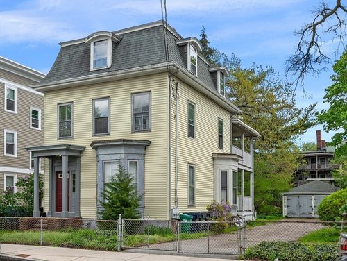 106 Ellery St, Cambridge, MA, 02138-4498 | Card Image
