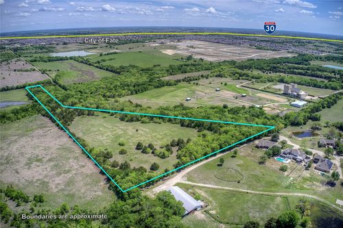 2083 Clem Road Ext, Rockwall, TX, 75087-7973 | Card Image