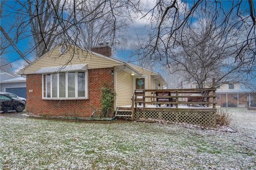 73 Kline Ave, Mogadore, OH, 44260-1134 | Card Image