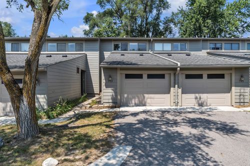 305-753 Peninsula Ct, Ann Arbor, MI, 48105-2507 | Card Image