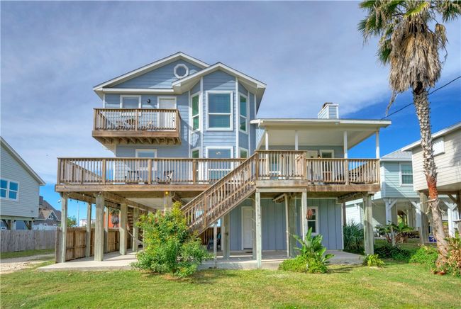 4 bdrm, 3 bath, game room | Image 4